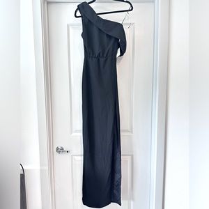 Long one shoulder gown